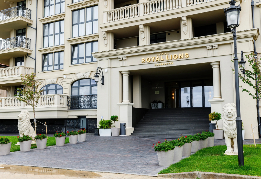 Отель "Grand Hotel Royal Lions" |
