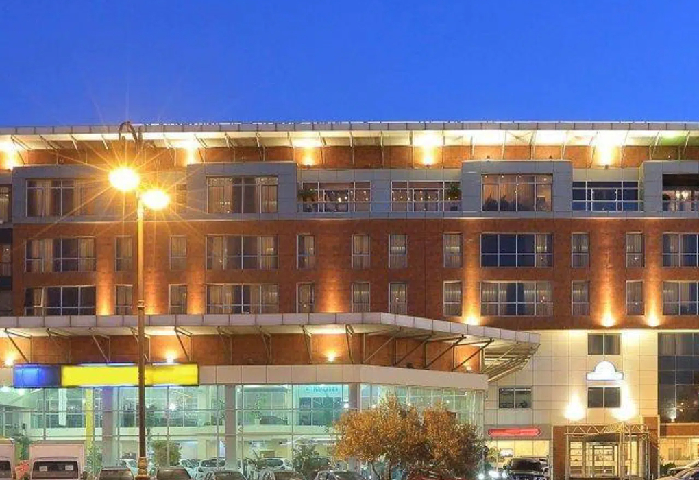 Гостиница "Days Hotel By Wyndham Baku" |