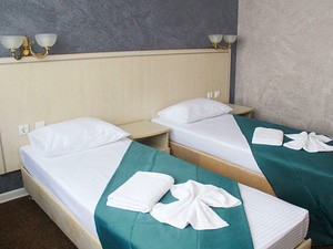 Гостиница "КоржовЪ" | Полулюкс (2 кровати) с балконом
