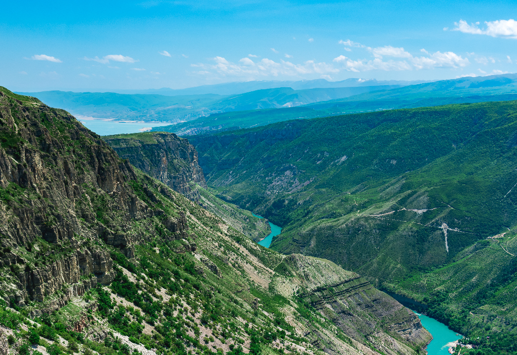 "Жемчужина Кавказа с посещением Аргунского ущелья, Дербента, Эльбруса" на туристическом поезде, тур на 7 дней | 