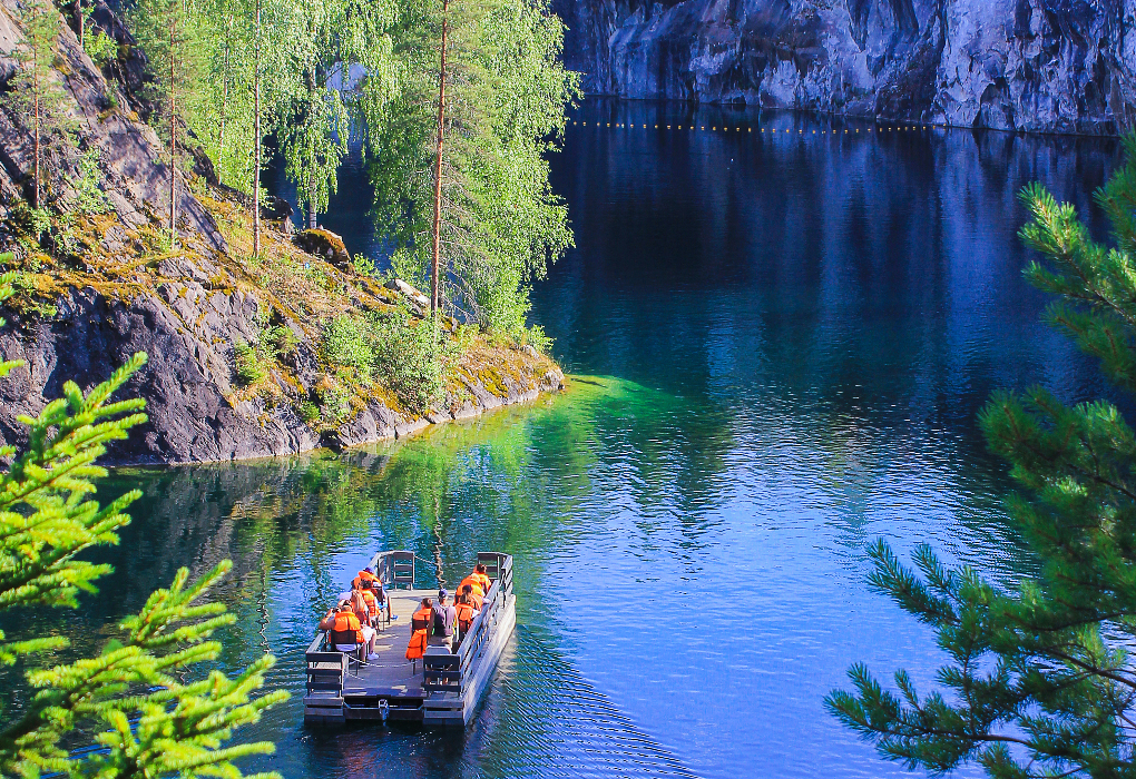 "5 сочных дней в Карелии. Рускеала, Валаам, Кижи, водопады", автобусный тур на 5 дней из Санкт-Петербурга в Карелию | 